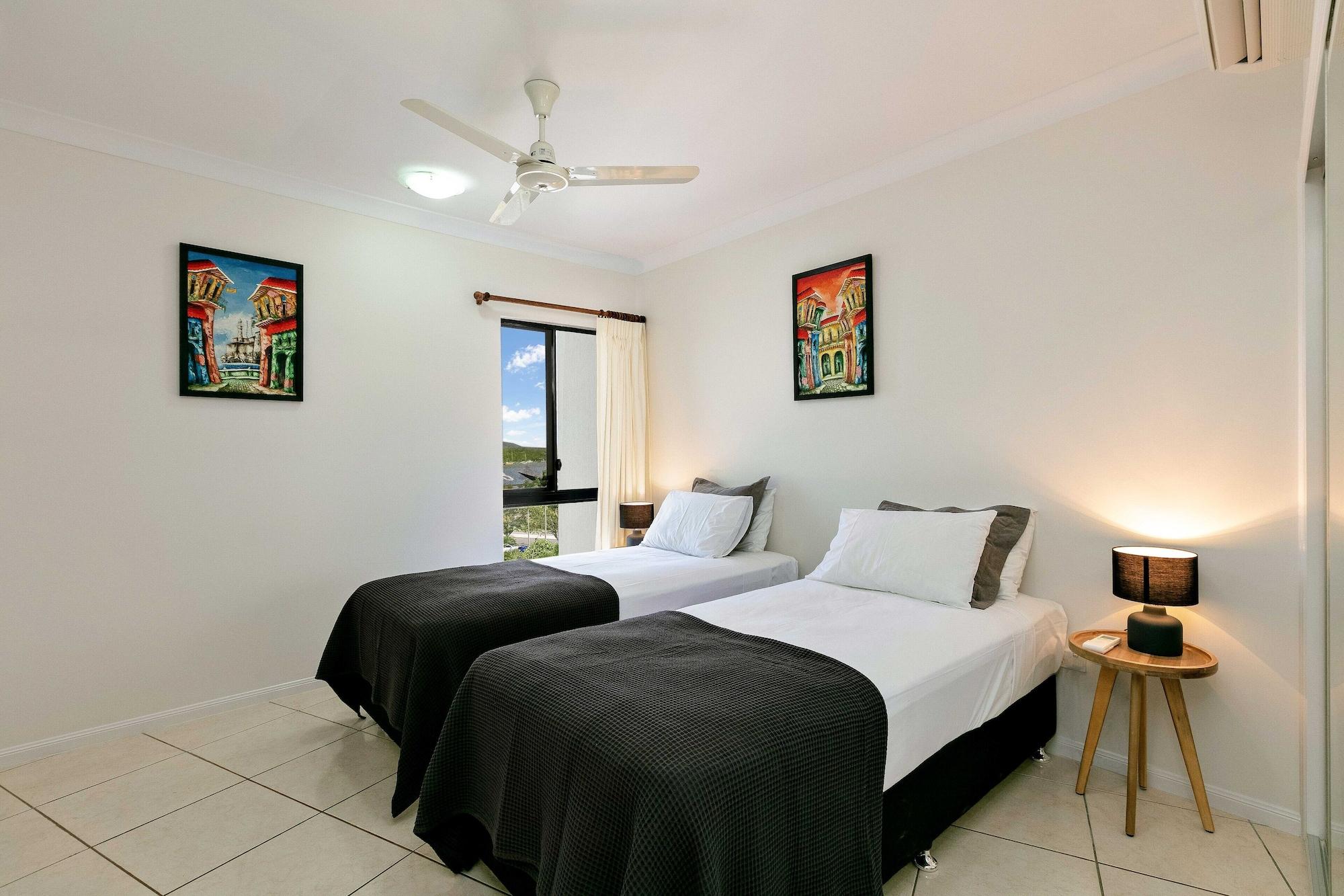 Jack And Newell Holiday Apartments Cairns Exterior photo