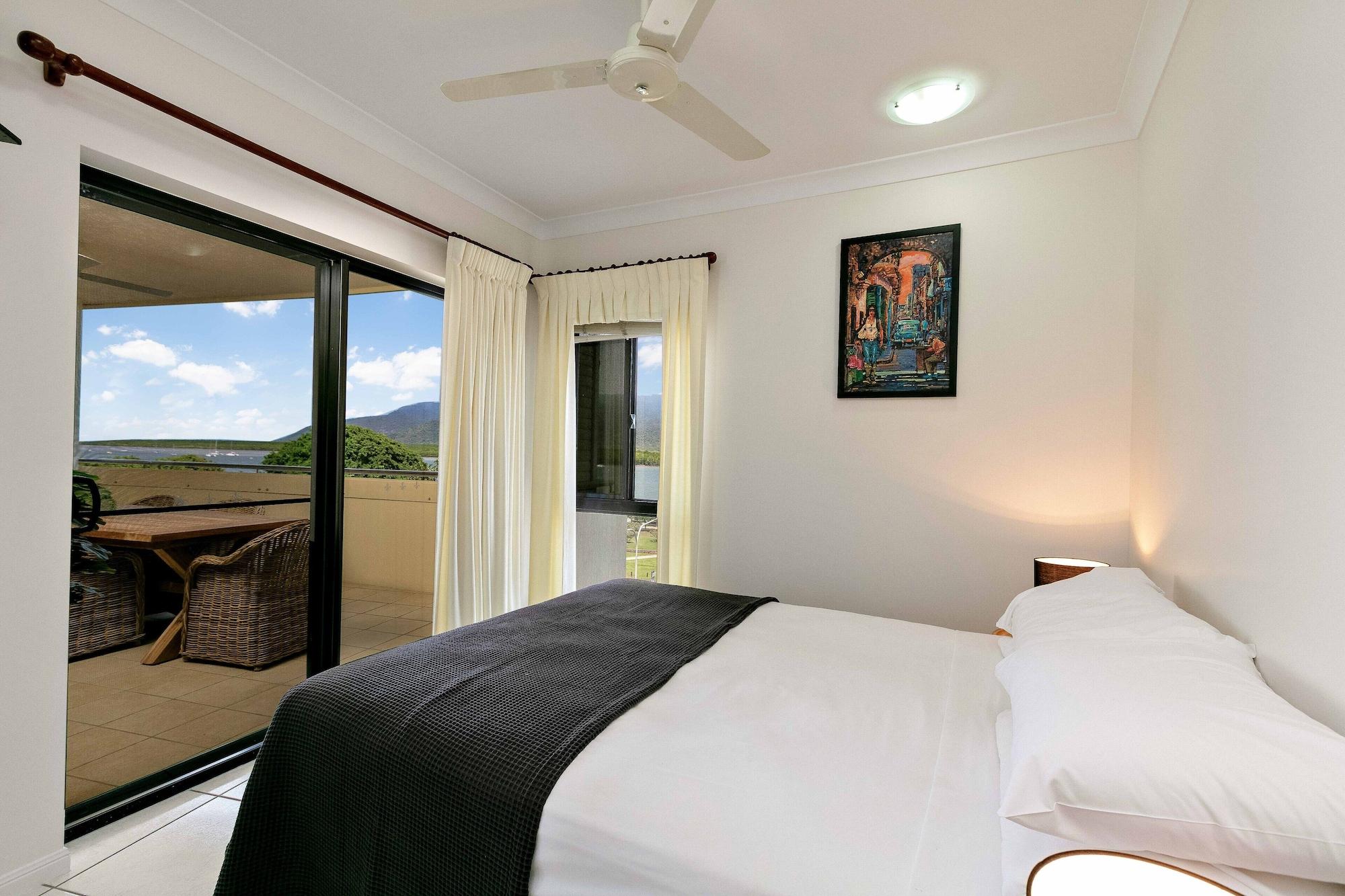 Jack And Newell Holiday Apartments Cairns Exterior photo