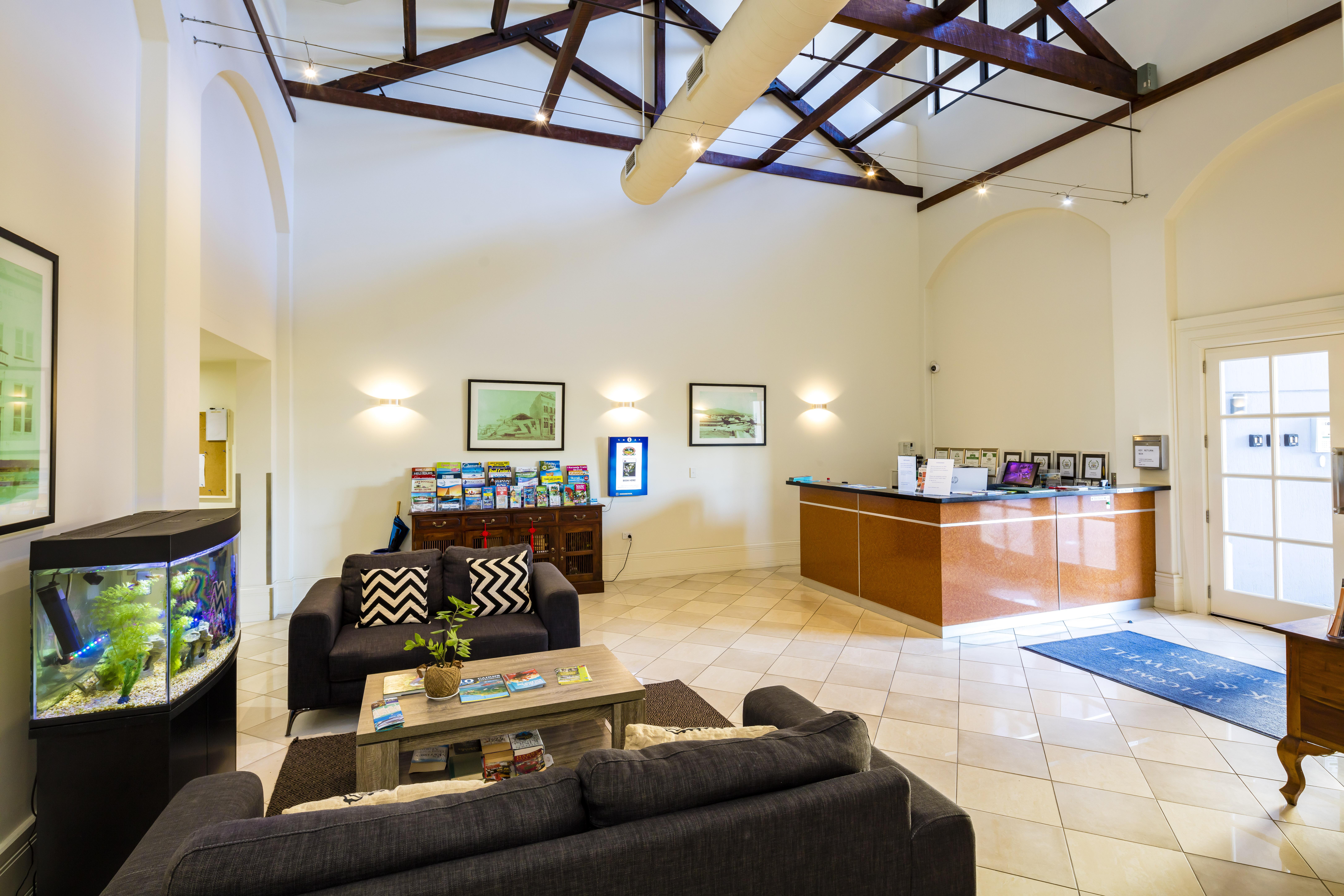 Jack And Newell Holiday Apartments Cairns Exterior photo