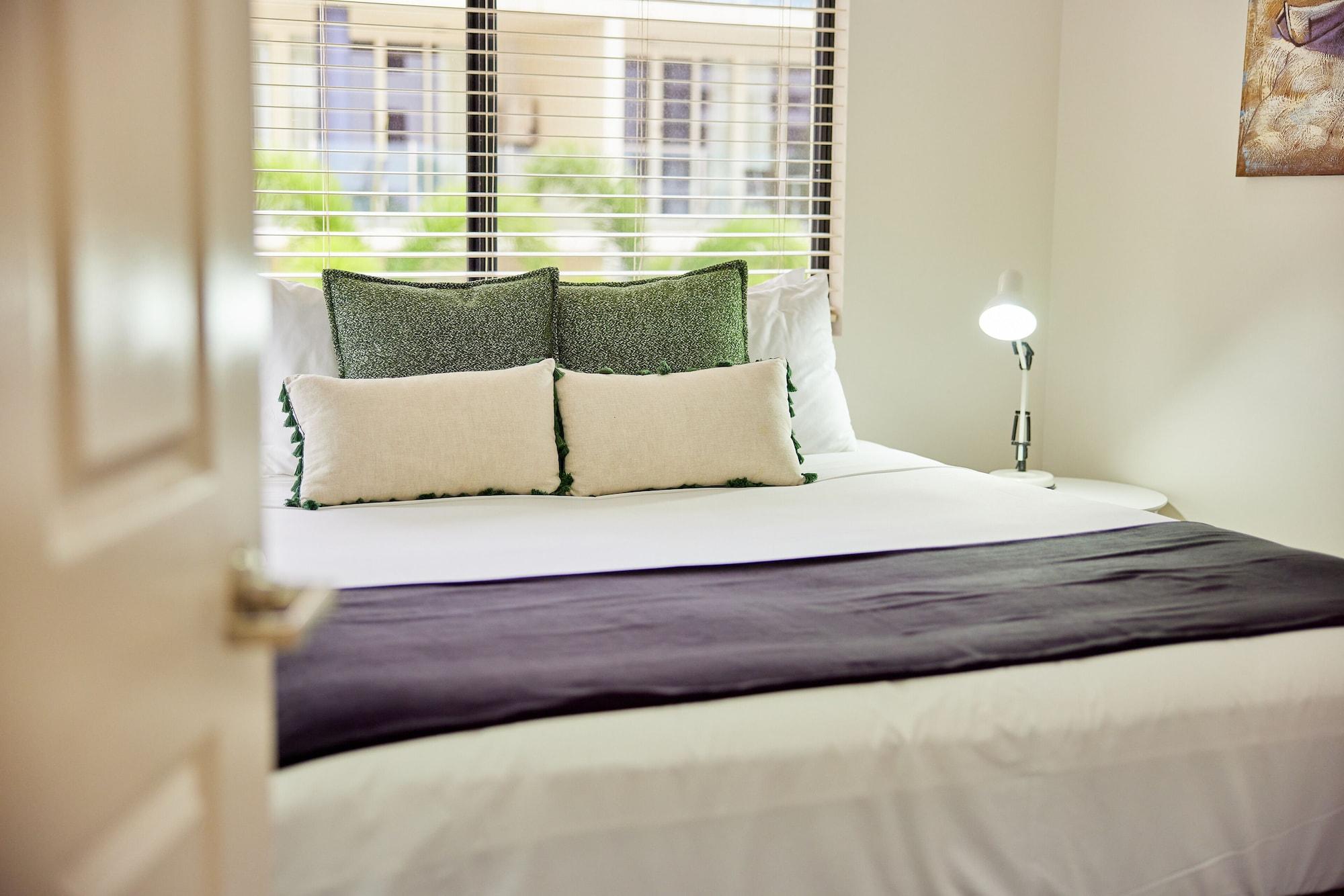 Jack And Newell Holiday Apartments Cairns Exterior photo